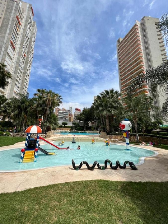 Gemelos 22-3-12 Benidorm Luaran gambar
