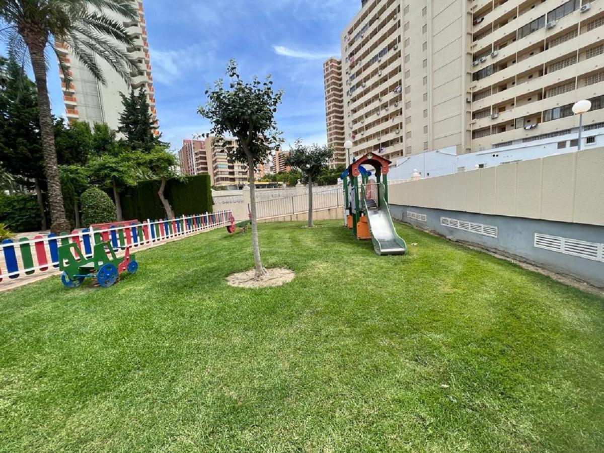 Gemelos 22-3-12 Benidorm Luaran gambar