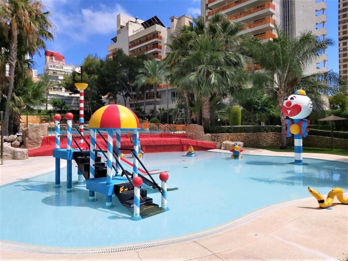 Gemelos 22-3-12 Benidorm Luaran gambar